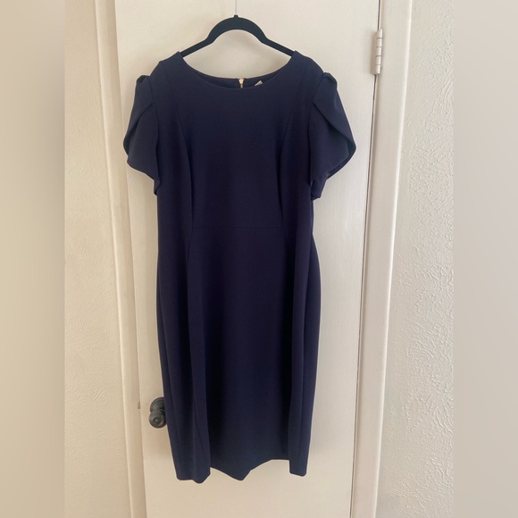 Calvin Klein Size 16 Tulip-Sleeve Sheath Dress - Picture 4 of 5